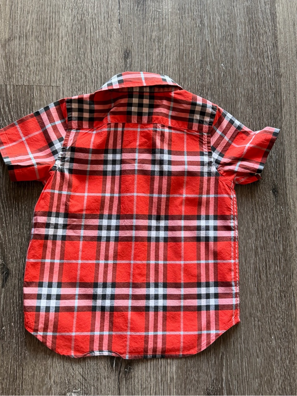 Burberry Red Plaid Short-Sleeve Button-Down Shirt for Kids - Picture 4 of 4